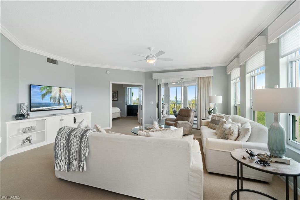 BAREFOOT BEACH CLUB - Residential