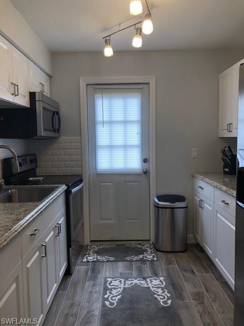 PINEWOOD CONDOMINIUM - Residential