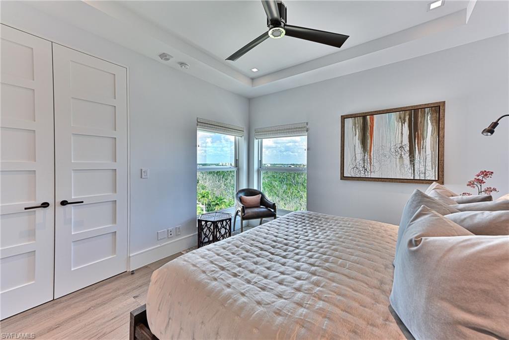 BAREFOOT BEACH CLUB - Residential