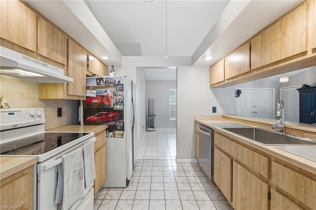 Fort Myers Villas - Residential
