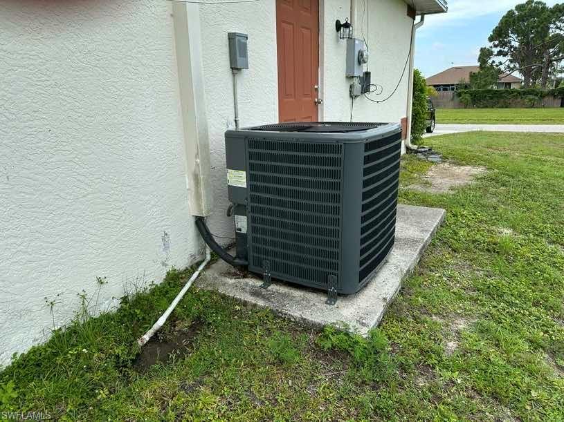 CAPE CORAL - Residential