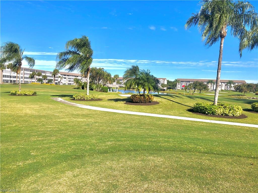 GOLFVIEW GOLF & RACQUET CLUB - Residential