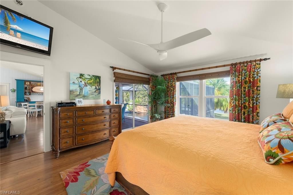 CHARLOTTE SHORES - Residential