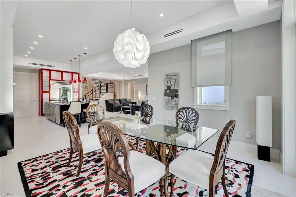OLDE NAPLES - Residential