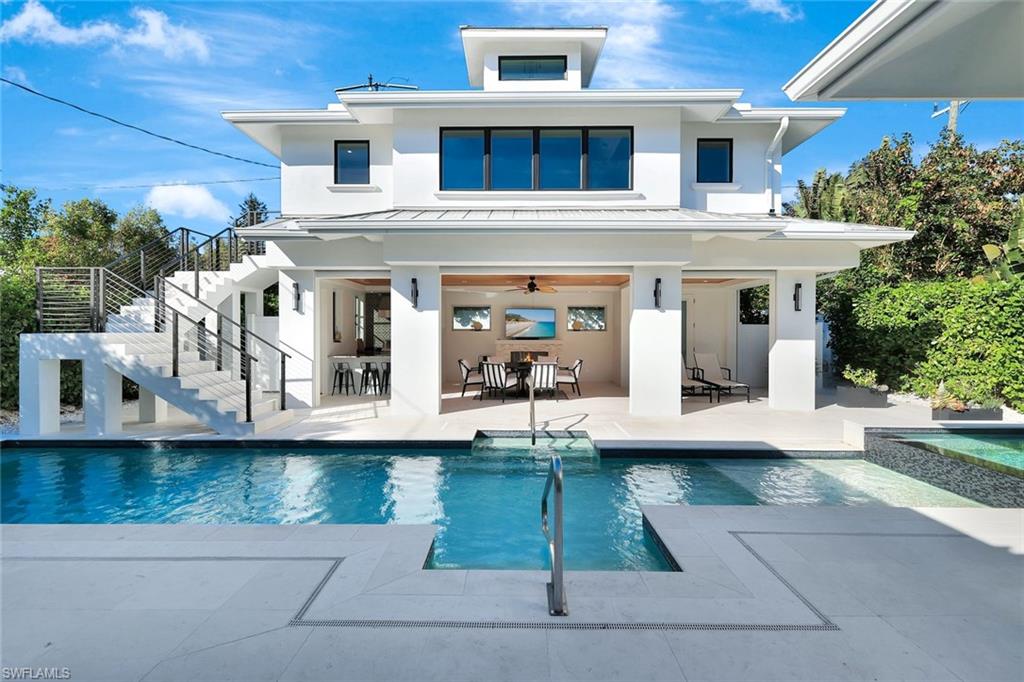 OLDE NAPLES - Residential