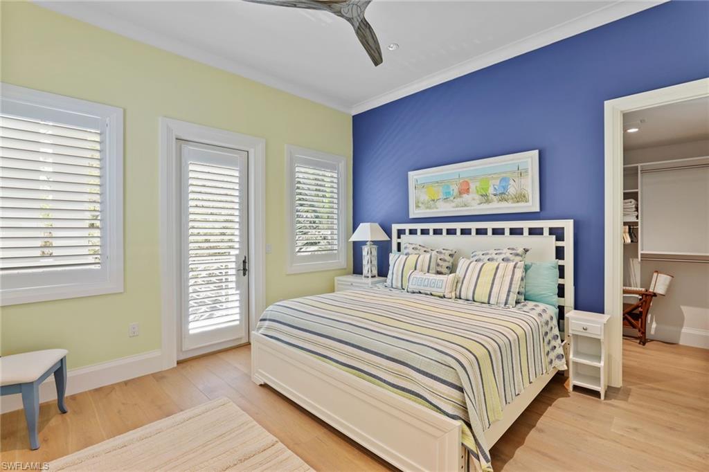 AQUALANE SHORES - Residential