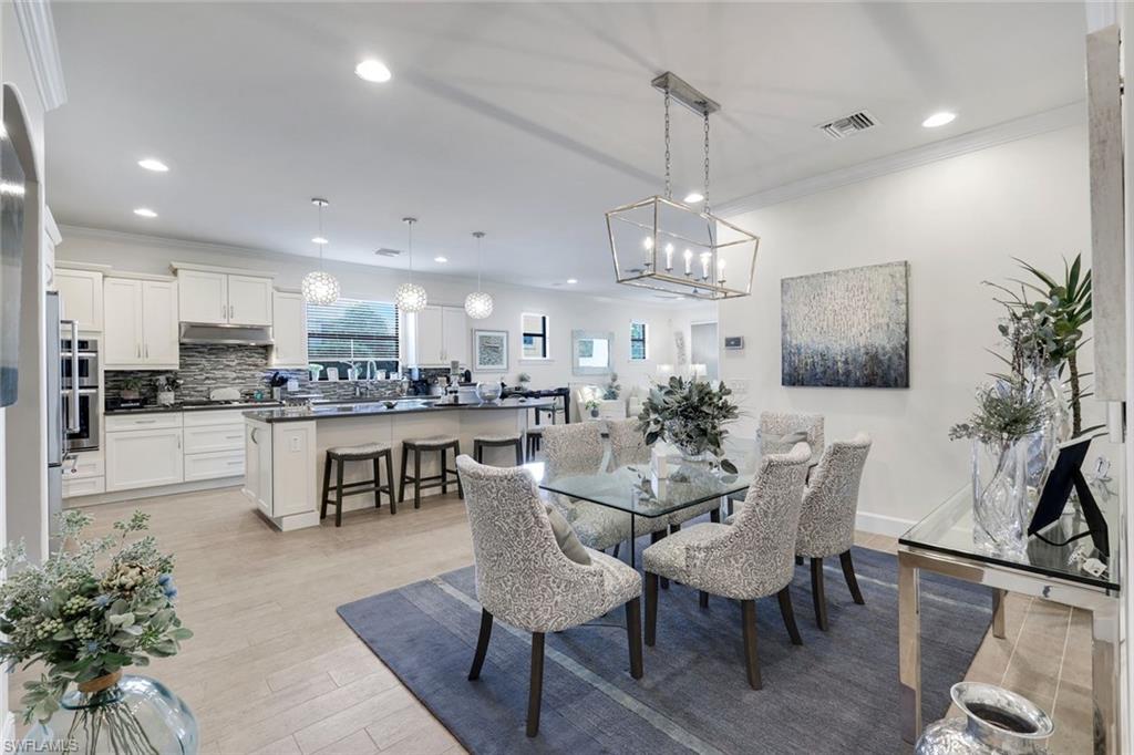 CAMDEN LAKES - Residential