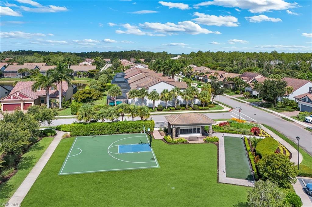 CAMDEN LAKES - Residential