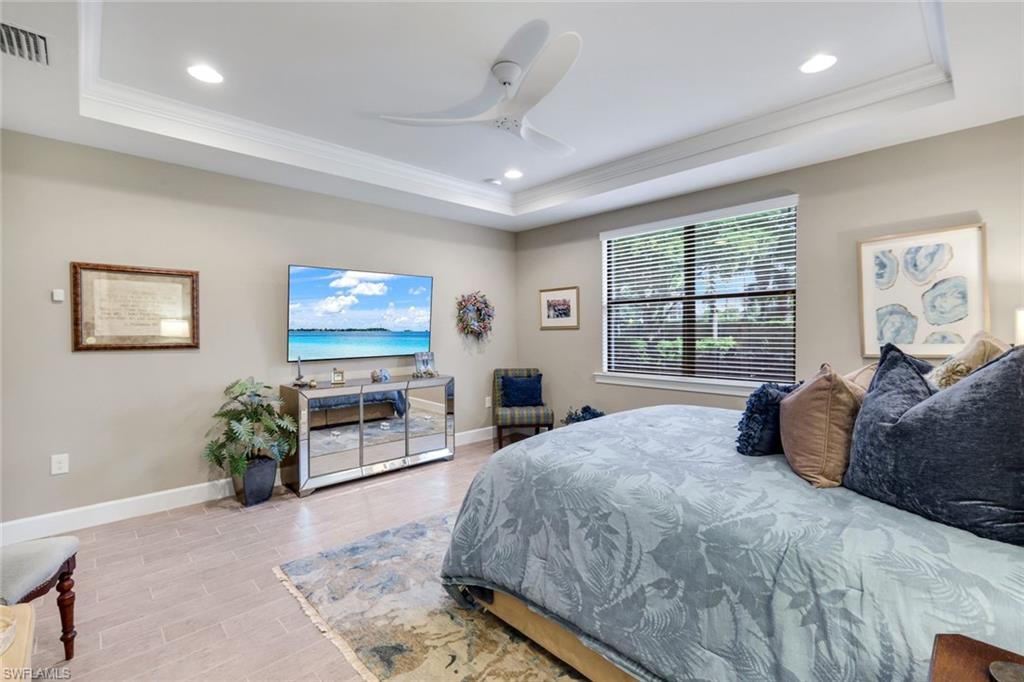 CAMDEN LAKES - Residential