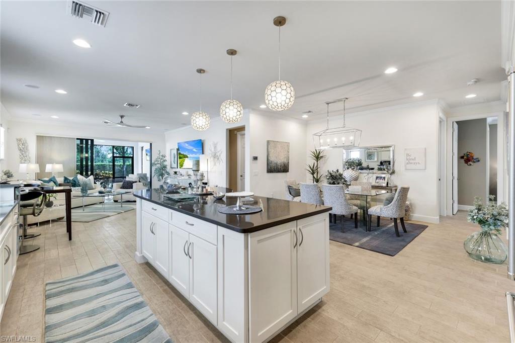 CAMDEN LAKES - Residential