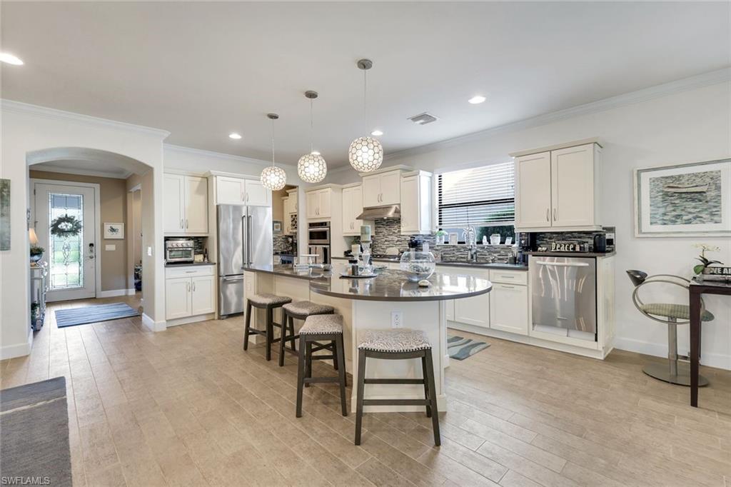 CAMDEN LAKES - Residential