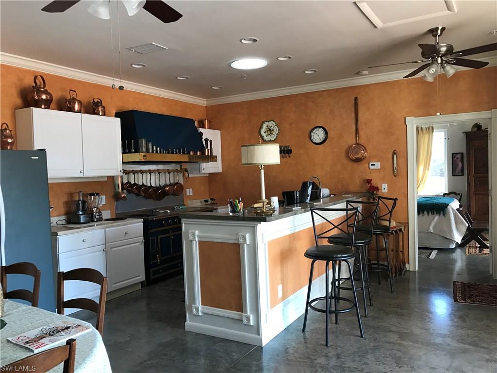 NORTH RIVER ESTATES - Residential