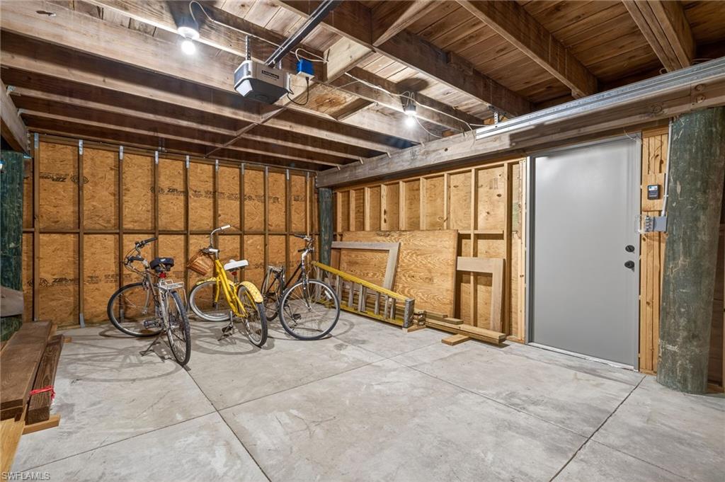 METES AND BOUNDS - Residential