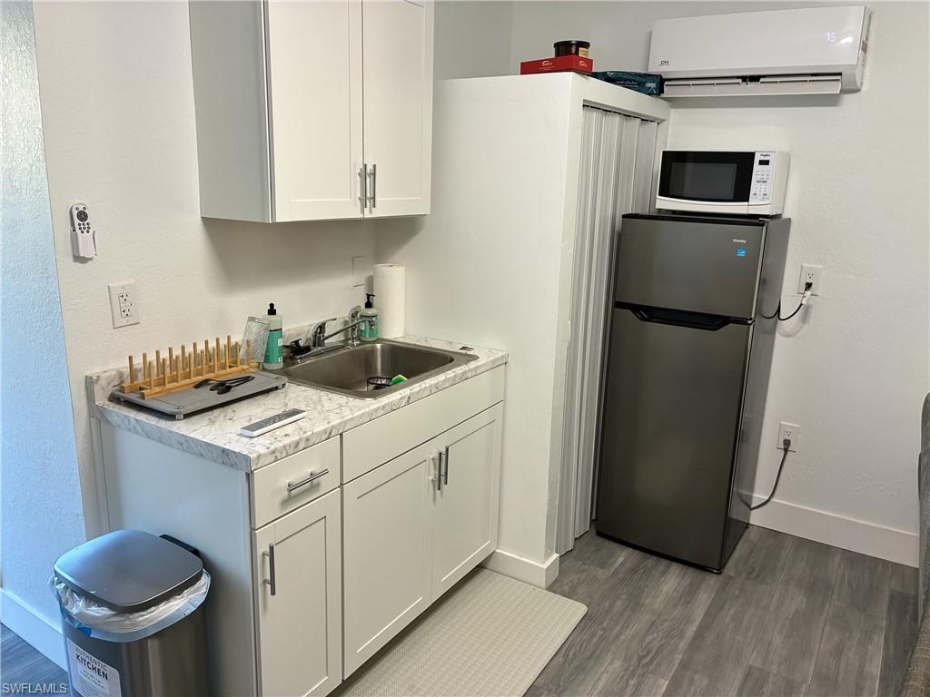 LOGAN WOODS - Residential Lease