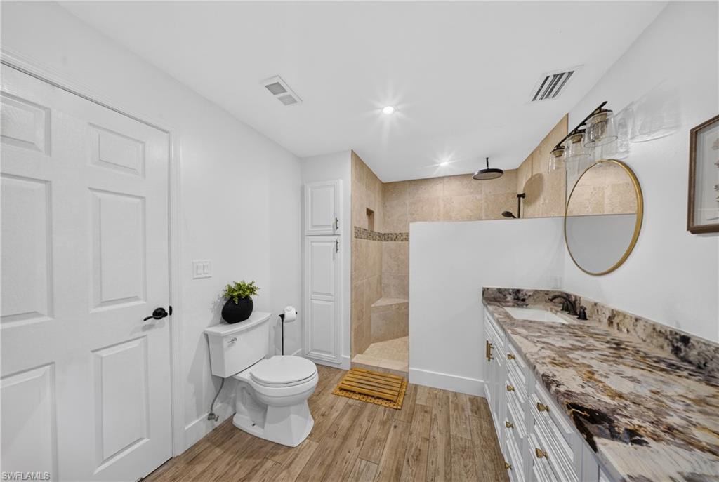 LOGAN WOODS - Residential Lease