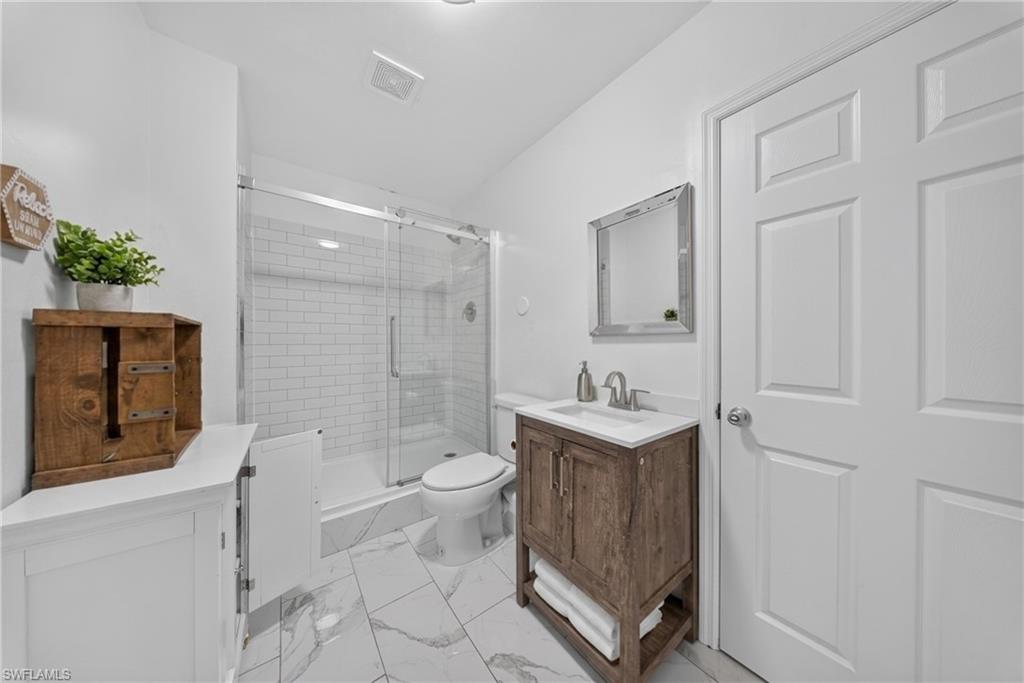 LOGAN WOODS - Residential Lease