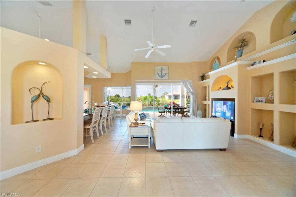 CAPE CORAL - Residential Lease