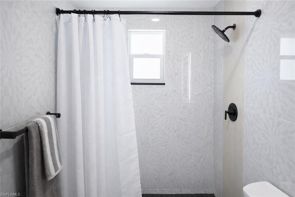 KNIGHTS BOKEELIA ISLE - Residential