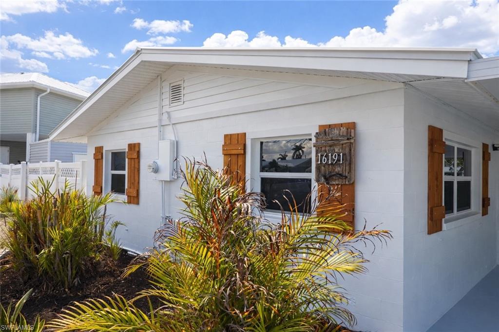 KNIGHTS BOKEELIA ISLE - Residential