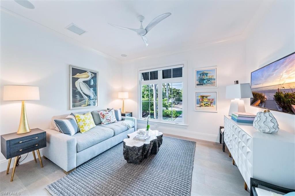 AQUALANE SHORES - Residential
