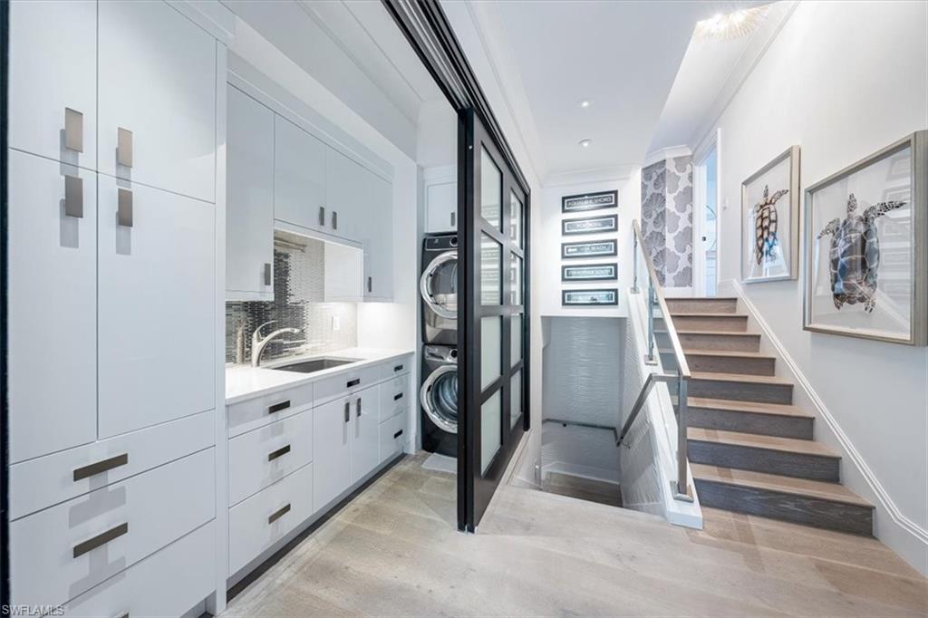 AQUALANE SHORES - Residential