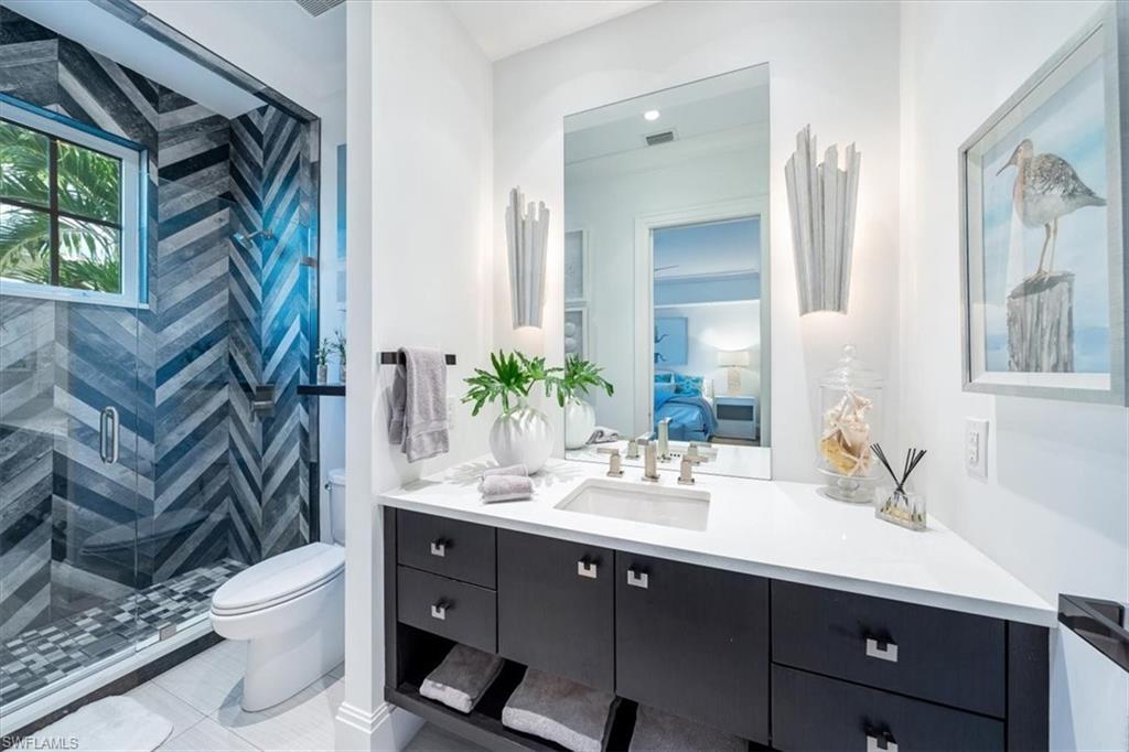 AQUALANE SHORES - Residential