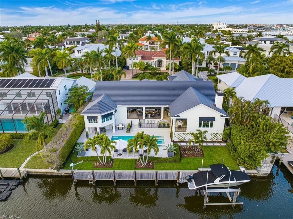 AQUALANE SHORES - Residential