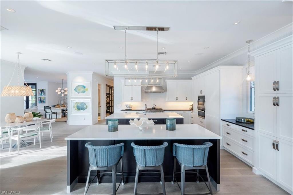 AQUALANE SHORES - Residential