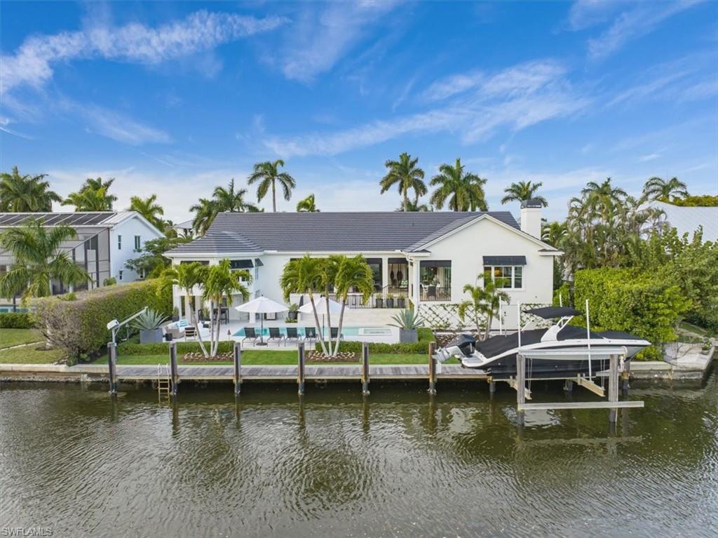 AQUALANE SHORES - Residential