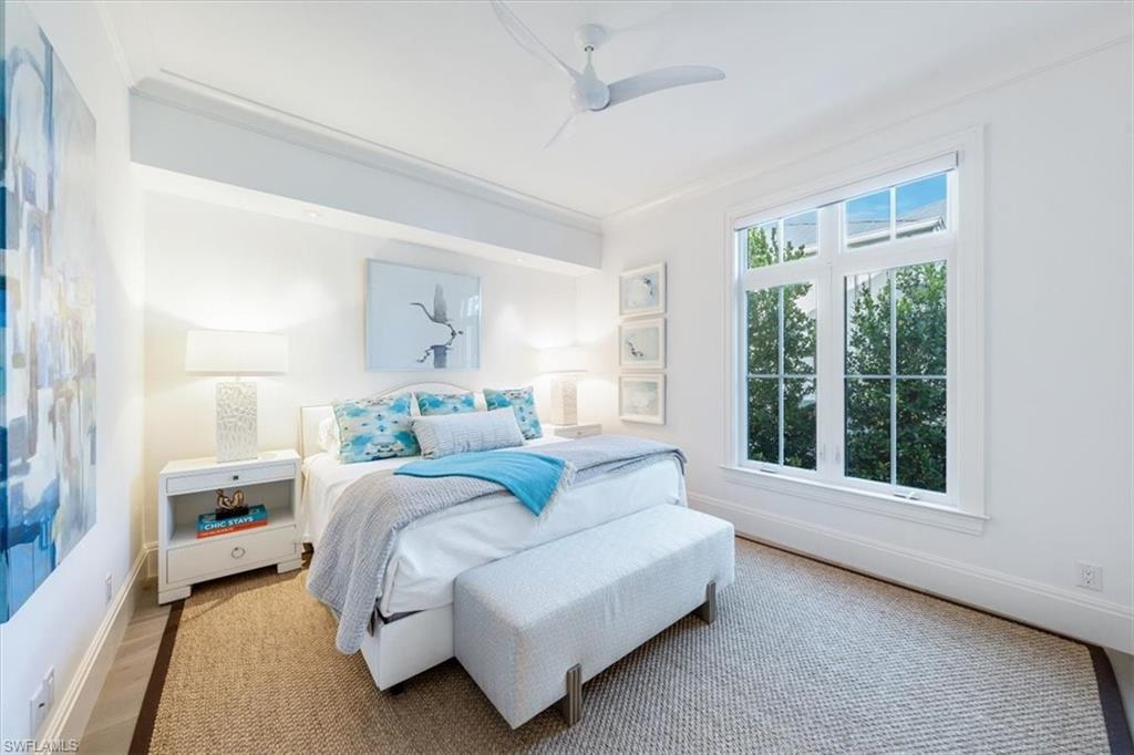 AQUALANE SHORES - Residential