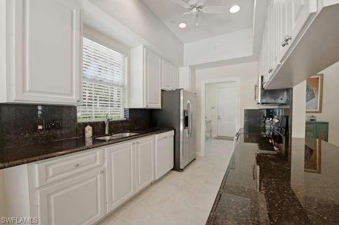 VILLAGE WALK - Residential