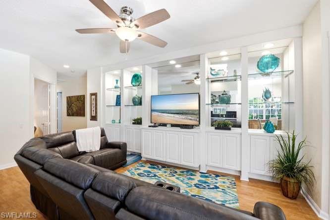 VILLAGE WALK - Residential