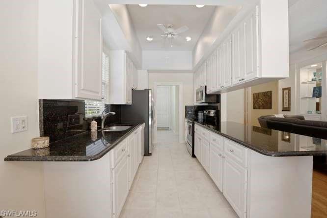 VILLAGE WALK - Residential