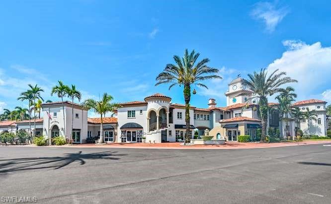 VILLAGE WALK - Residential