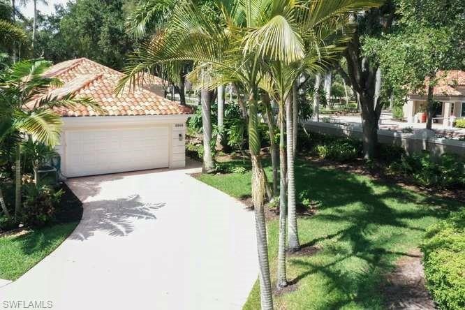 VILLAGE WALK - Residential