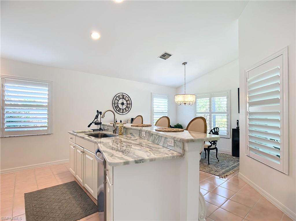INDIAN WELLS GOLF VILLAS - Residential Lease