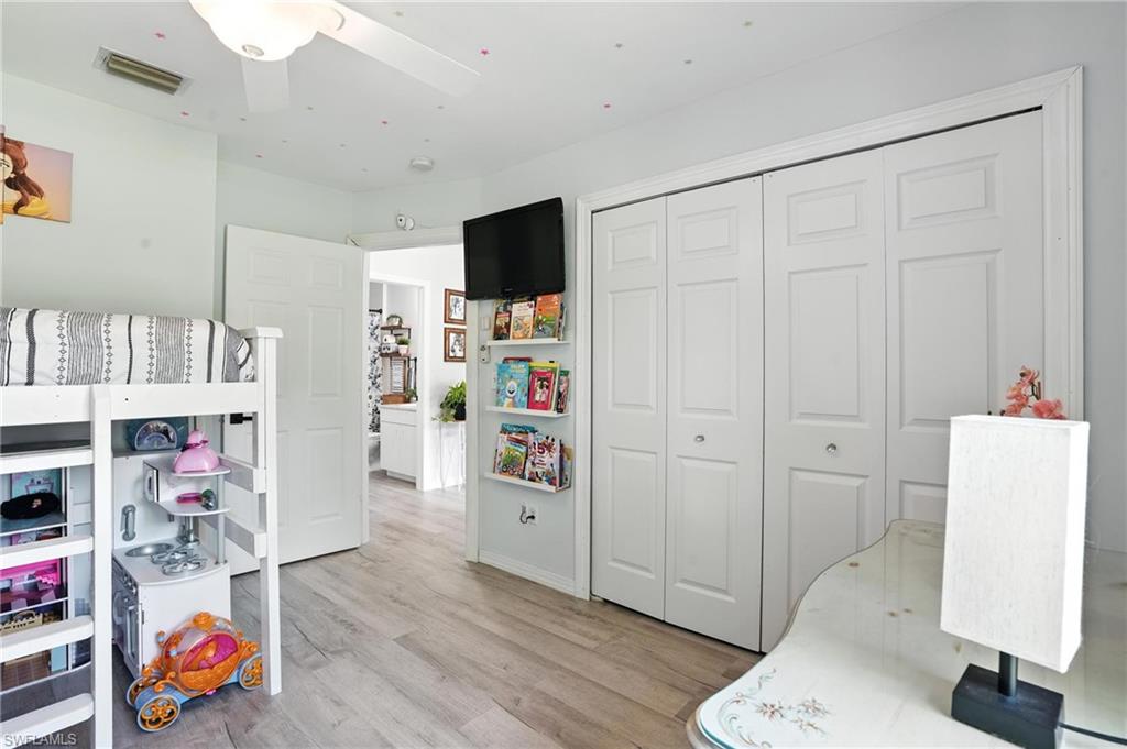 GOLDEN GATE ESTATES - Residential