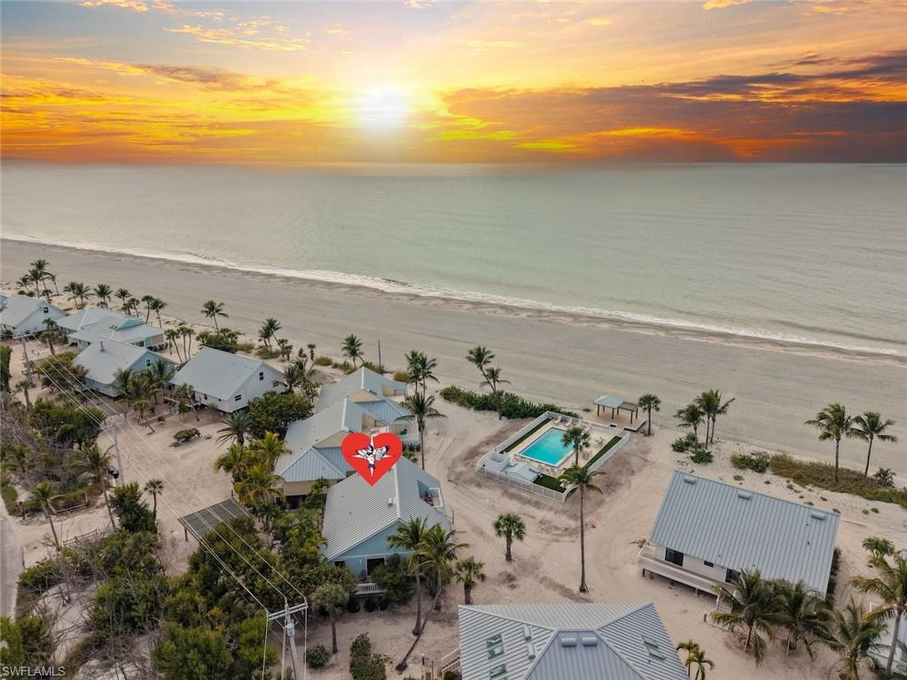 BEACH HOMES - Residential