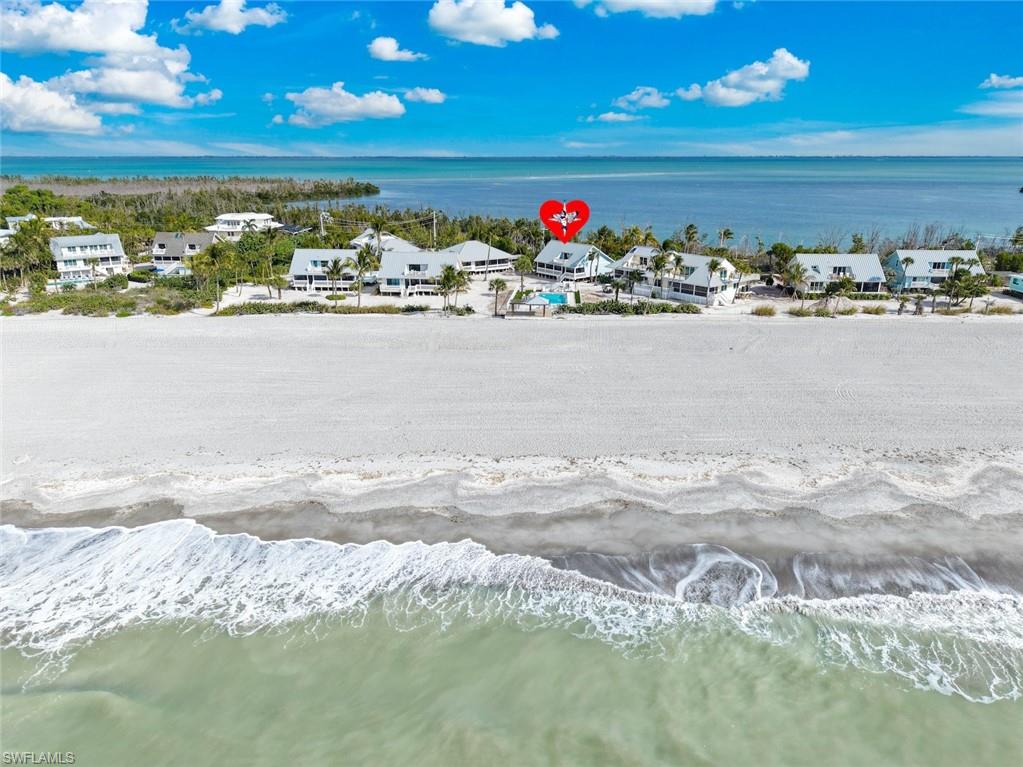 BEACH HOMES - Residential