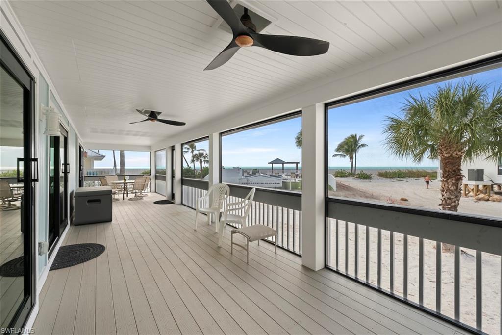 BEACH HOMES - Residential