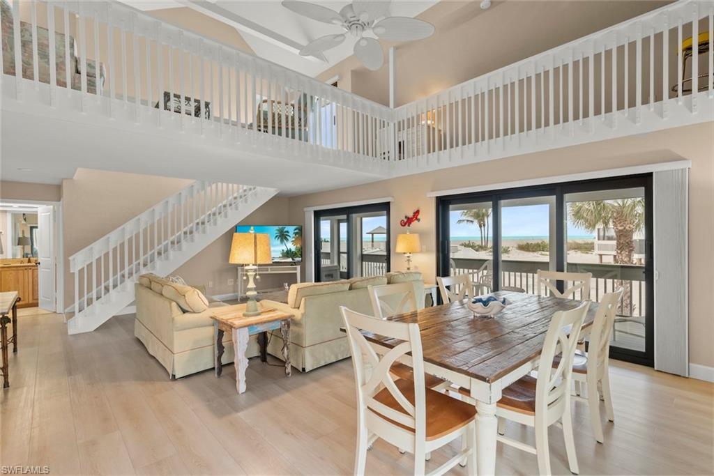 BEACH HOMES - Residential