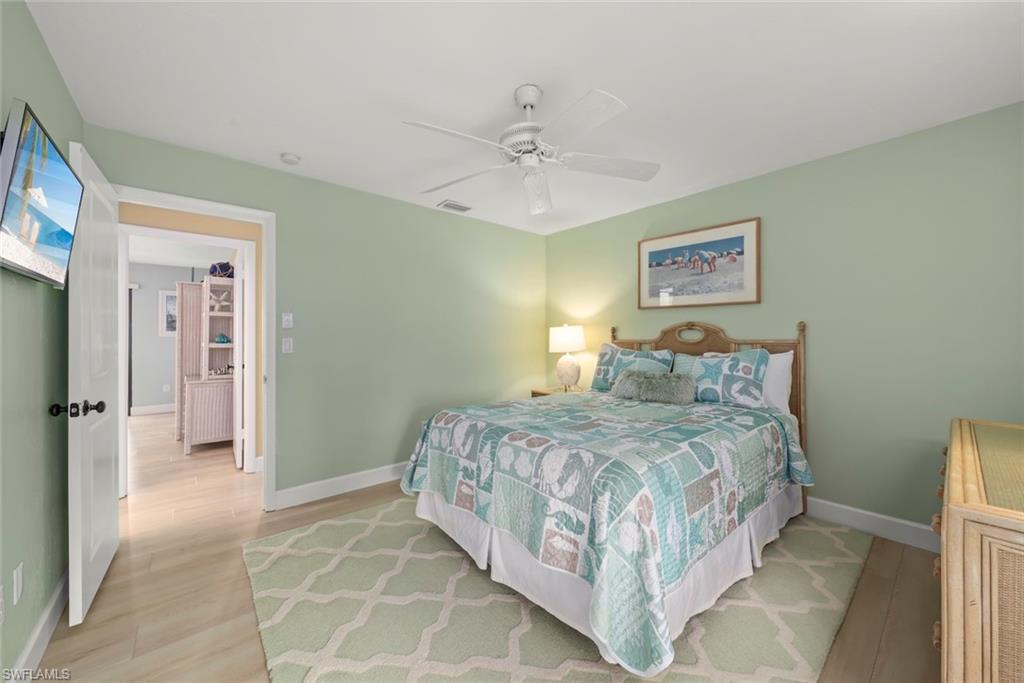 BEACH HOMES - Residential