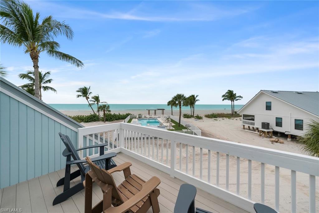 BEACH HOMES - Residential