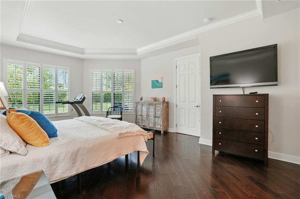 BONITA LAKES - Residential