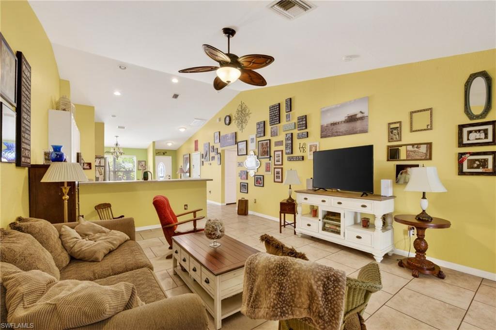 PINE ISLAND VILLAS - Residential