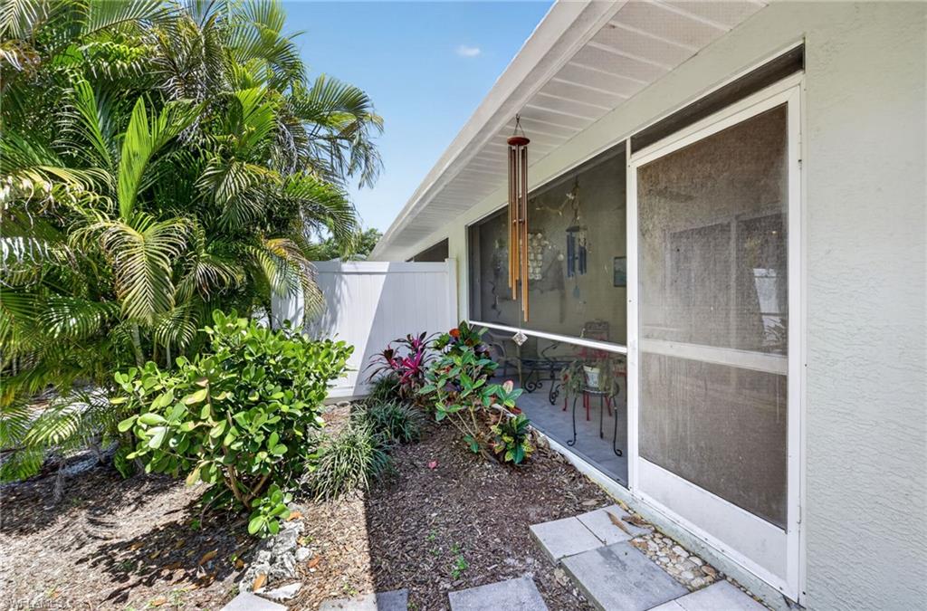 PINE ISLAND VILLAS - Residential