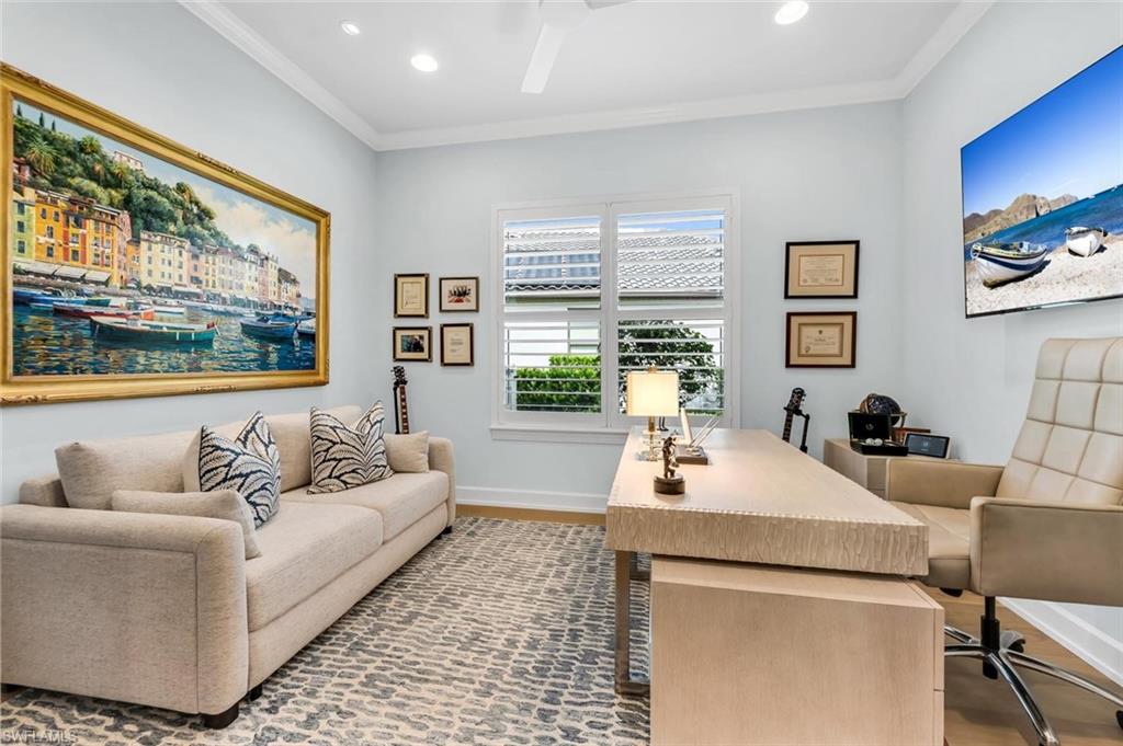 ESPLANADE - Residential