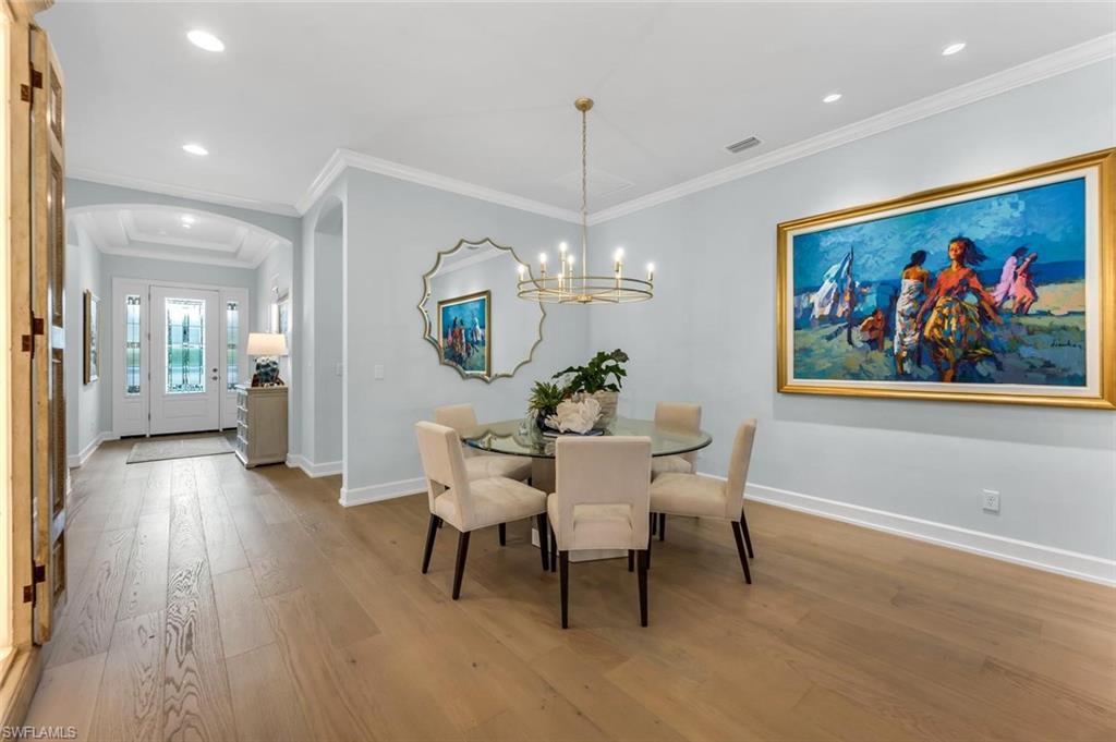 ESPLANADE - Residential
