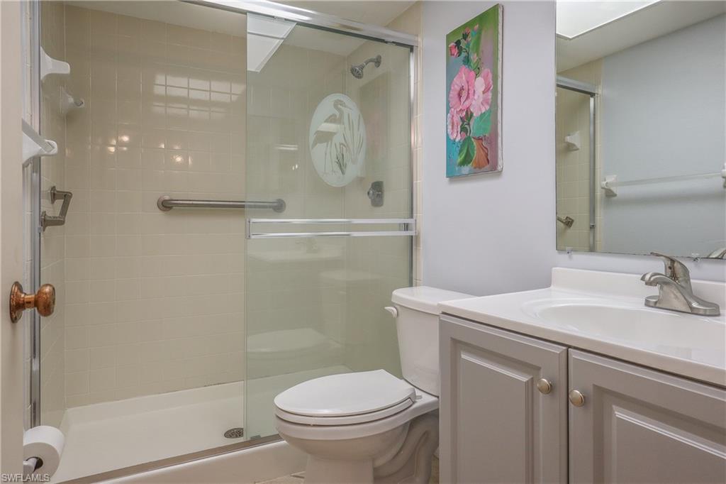 HARBOUR POINTE CONDO - Residential