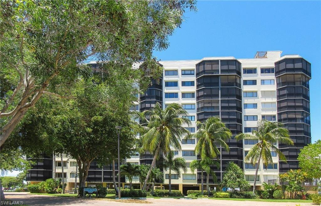 HARBOUR POINTE CONDO - Residential